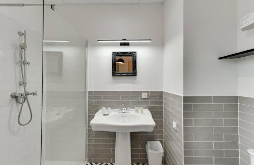 Menthon-Saint-Bernard Resort | Le Pavillon des Fleurs