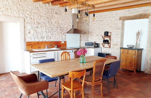 Flagey-Echezeaux House | Le Pavillon Vougeot - Bonnes Mares - SPA