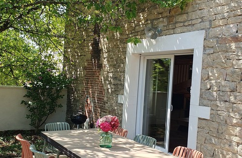 Flagey-Echezeaux House | Le Pavillon Vougeot - Bonnes Mares - SPA