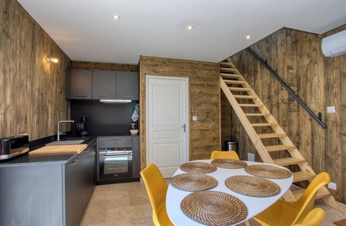 Sarlat-la-Caneda Cabin | Le Pech Eternel : Cabane SPA des Chênes