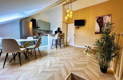 Courlancy Apartment | Le pentagone 3/3 #Reims