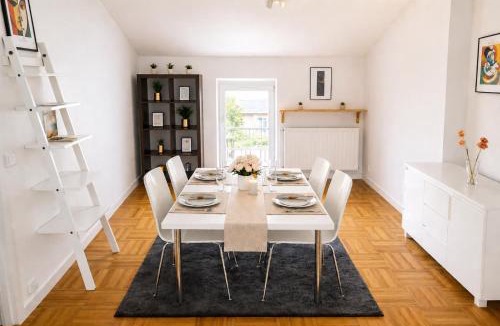 Poincare - Foch - Anatole France - Croix de Bourgogne Apartment | Le Perchoir de Picasso Nancy Gare Cosy sous les toits 3 Pers