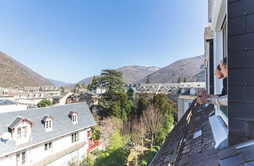 Bagneres-de-Luchon Apartment | Le Perchoir, with parking, opposite the thermal baths