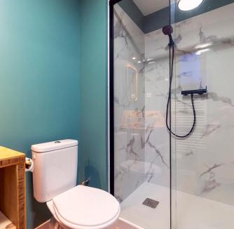 Cuverville House | Le perchoir