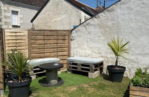 Saint-Martin-le-Beau Apartment | Le Perchoir