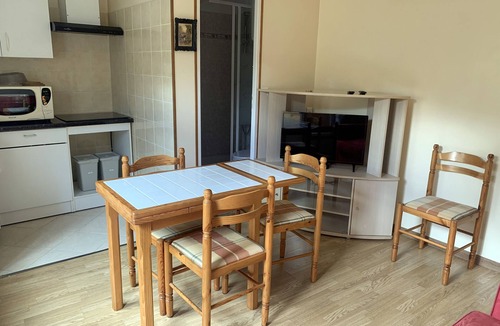 Montigny-les-Cormeilles House | Le Petit Logis Entre Auvers et Paris