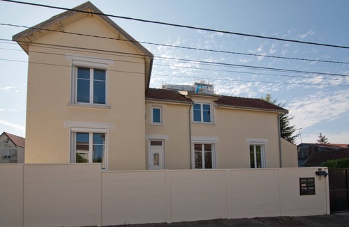 Saint-Andre-les-Vergers Apartment | Le Petit St André - Appt pour 4