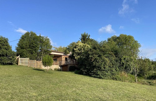 Saint-Michel-de-Fronsac Ski Chalet | Le Petit Chai Fronsadais - Gite * 5 persons