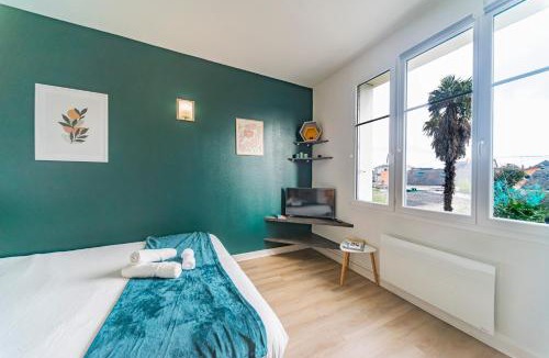 Saint-Pierre-des-Corps Apartment | Le Petit Anatole - Proche Gare - Netflix