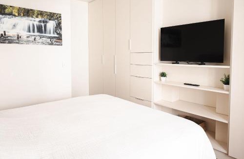 Notre-Dame Apartment | le petit bassin de neptune