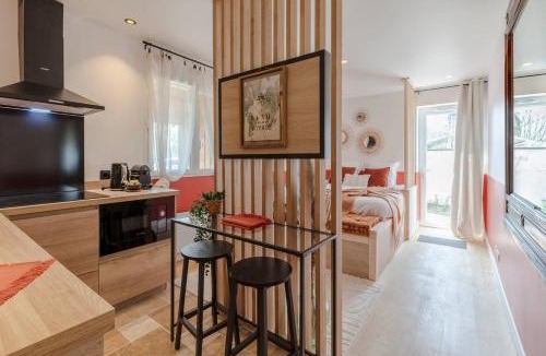 Lescar Apartment | Le Petit Bastion, Studio