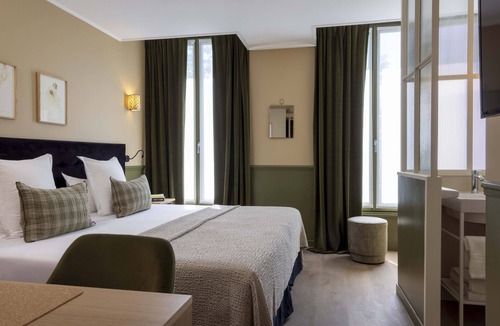 Arsenal Hotel | Le Petit Beaumarchais Hotel & Spa