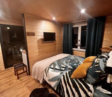 Mazion Cabin | Le Petit Bergeron