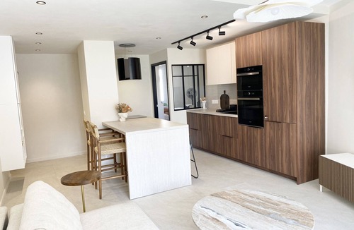 Quartier Chorier-Berriat Apartment | Le petit Berriat - Grenoble center with terrace