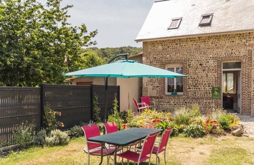 Valmont House | Le Petit Bonheur - Valmont