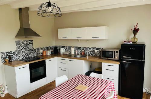 Brehemont House | Le Petit Bréhémontais