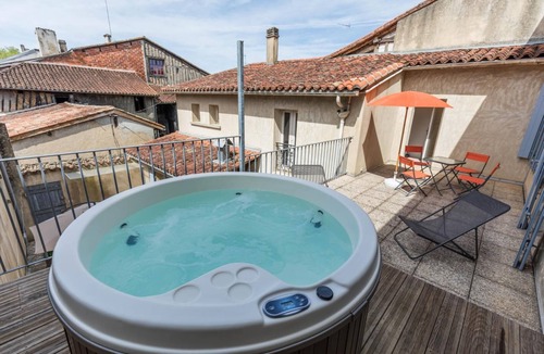 Labastide-dArmagnac House | Le petit clos bleu - LABASTIDE D'ARMAGNAC