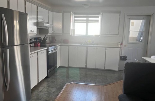 Sainte-Anne-des-Monts Apartment | Le petit Sieurnn