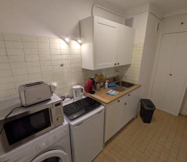 La Celle-sous-Gouzon Apartment | Le petit casino