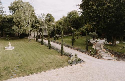 Segonzac House | le petit château de Célestine
