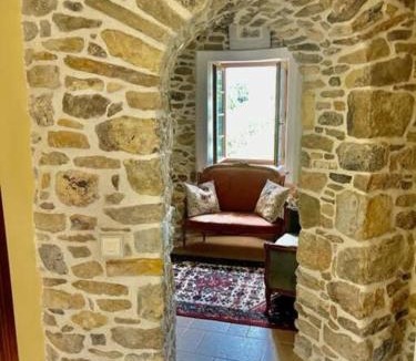 Tournissan House | Le Petit Château de Tournissan