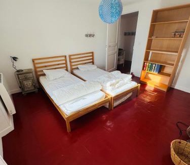 Ginestas House | Le petit château de vacances