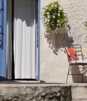 Saint-Maigrin Bed & Breakfast | LE petit CHABO