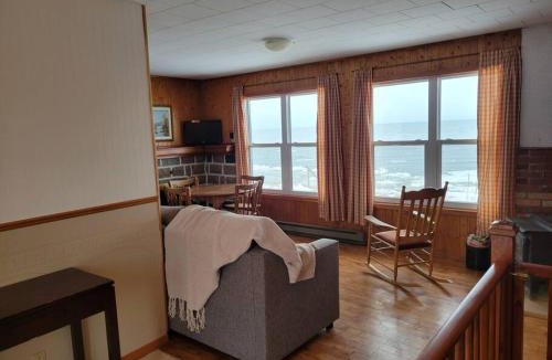 Rimouski Ski Chalet | Le petit chalet de pierres