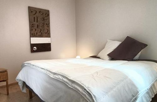 Cancale House | Le petit chalet bleu