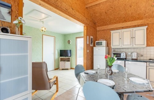 La Haye-d'Ectot House | Le Petit Chalet by Interhome