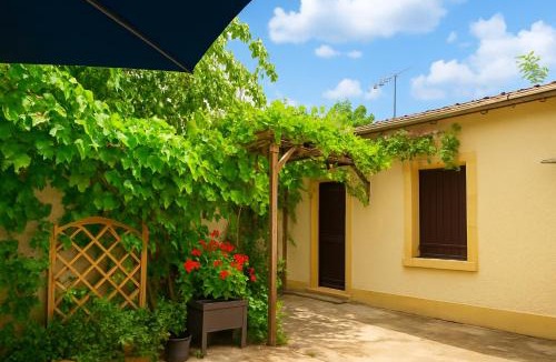 Vitry-sur-Seine House | Le Petit Chalet