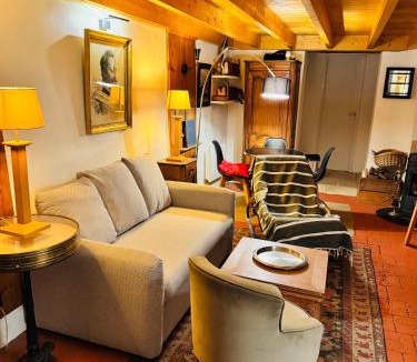 Pinterville House | Le petit Chapitre