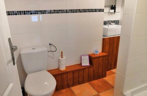 Ginoles Bed & Breakfast | Le Petit Chateau