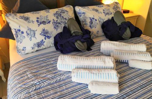 Ginoles Bed & Breakfast | Le Petit Chateau