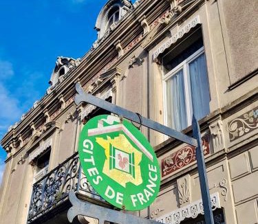 Saint-Michel Bed & Breakfast | Le Petit Chateau