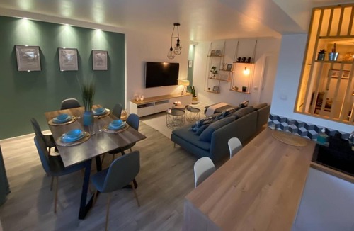 Quartier Calmette Apartment | Le Petit Chez Soi D'ailleurs