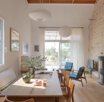 Saint-Julien-de-Civry House | Le Petit Civry