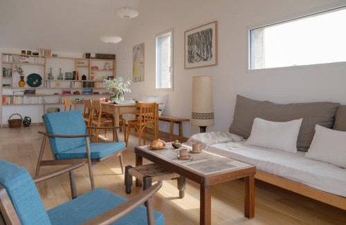 Saint-Julien-de-Civry House | Le Petit Civry