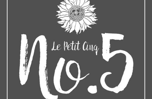 Brezilhac House | Le Petit Cinq