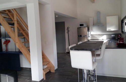 Roquevaire Apartment | Le Petit Clauvier