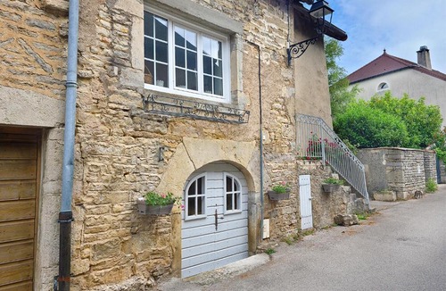 Chateau-Chalon House | Le petit cocon de Chateau Chalon