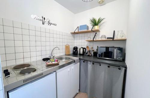 Cerizay Apartment | Le Petit Cocon - Lumineux & Confortable