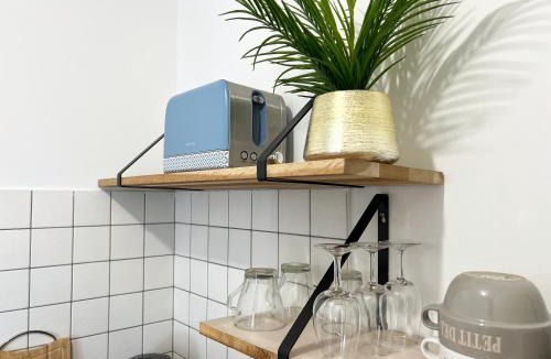 Cerizay Apartment | Le Petit Cocon - Lumineux & Confortable