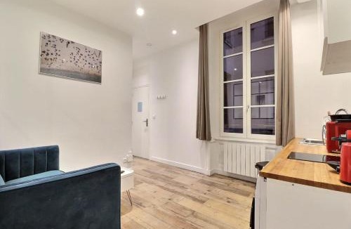 Carnot - Gailleton Apartment | Le Petit Condé - Fully equipped studio - Lyon 2nd