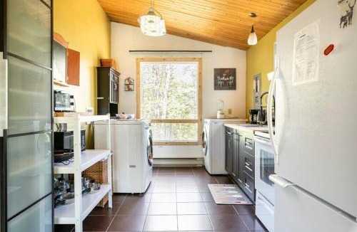 Montpellier Ski Chalet | Le petit Cottage du Grand Boisé