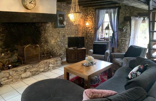 Thollet House | Le petit cottage