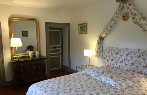 Couleuvre House | Le Petit Dauphin