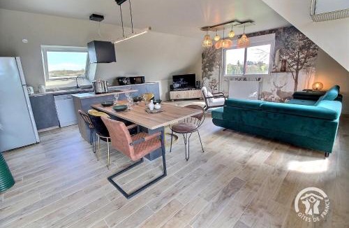 Langast House | Le petit duc