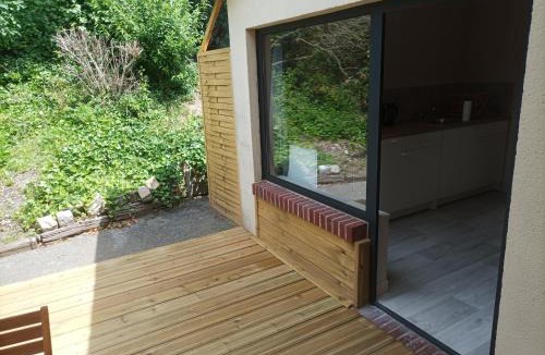 La Riviere-Saint-Sauveur Apartment | Le petit chez-vous