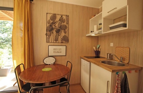 Saint-Julien-le-Petit Ski Chalet | "le petit paradis" micro house